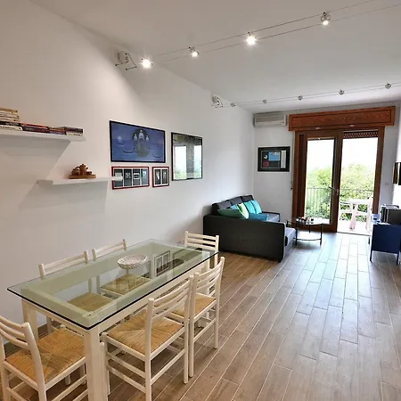 Residenza Candor With Pool Διαμέρισμα Μαλτσεζίνε