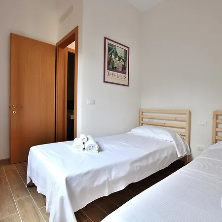 Residenza Candor With Pool * Μαλτσεζίνε